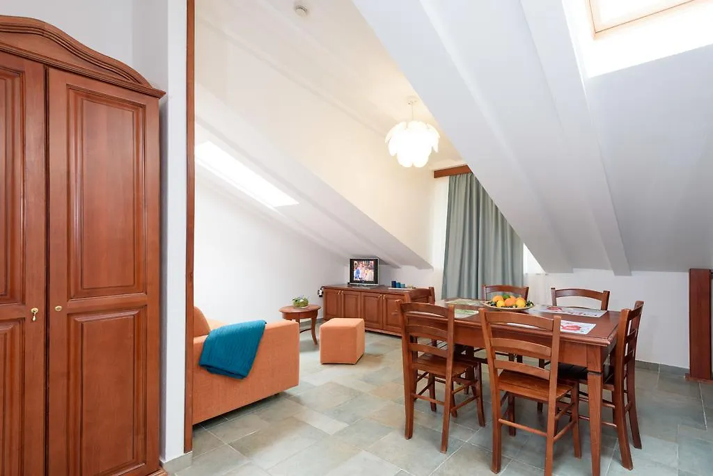 **** Gostinjska kuća Villa Meri Croatia